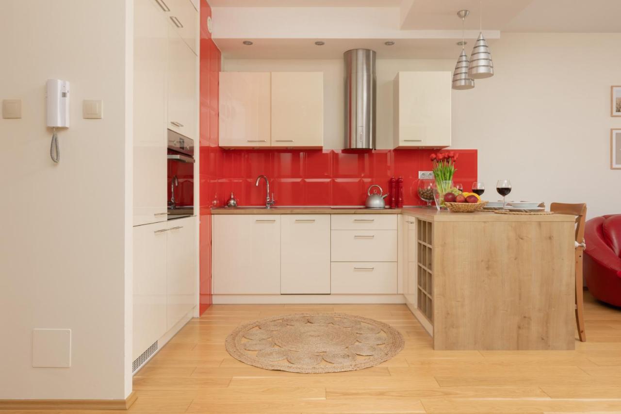 Osiedle Intenso Warszawa Wola By Noclegi Renters エクステリア 写真