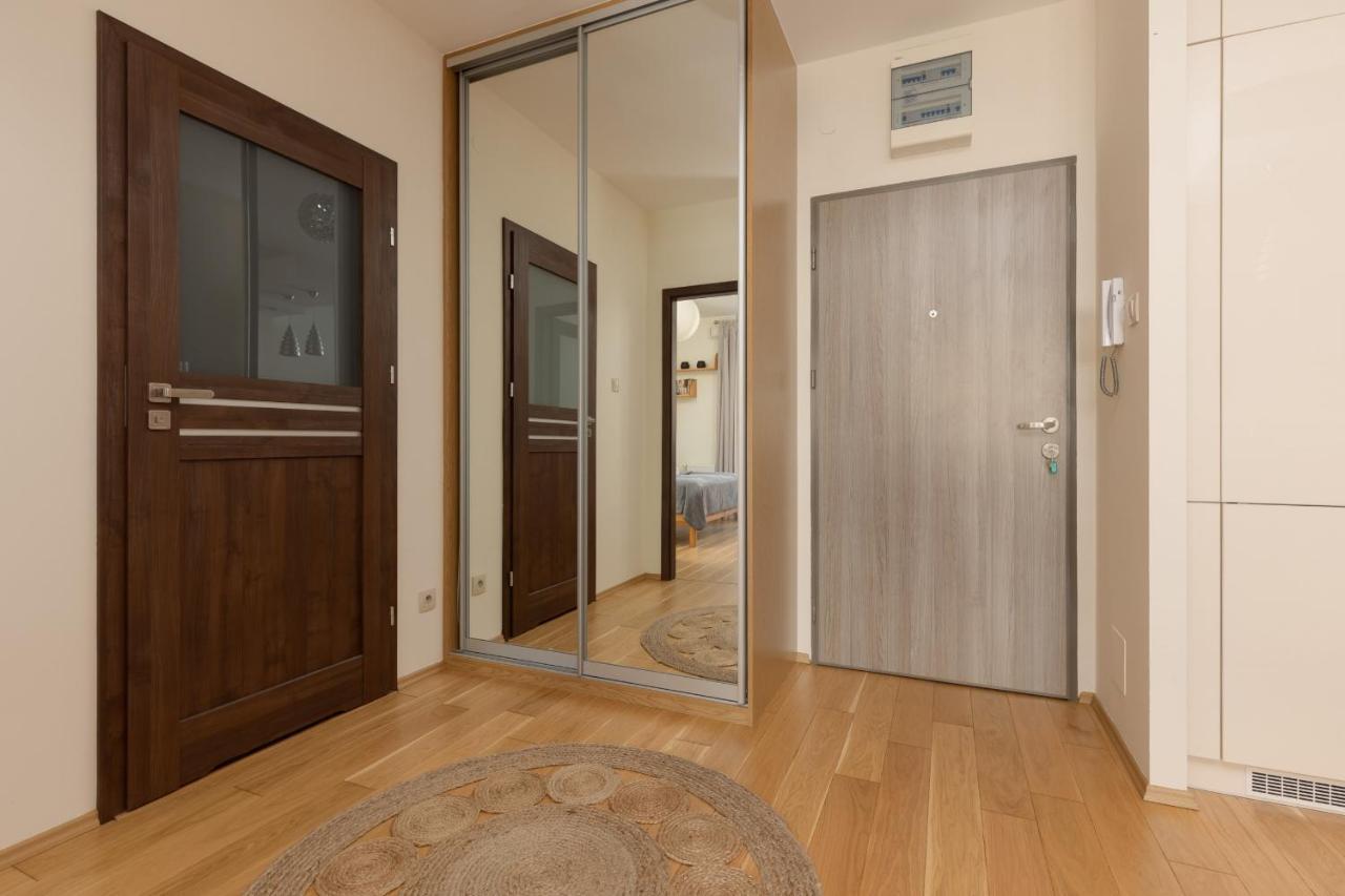 Osiedle Intenso Warszawa Wola By Noclegi Renters エクステリア 写真