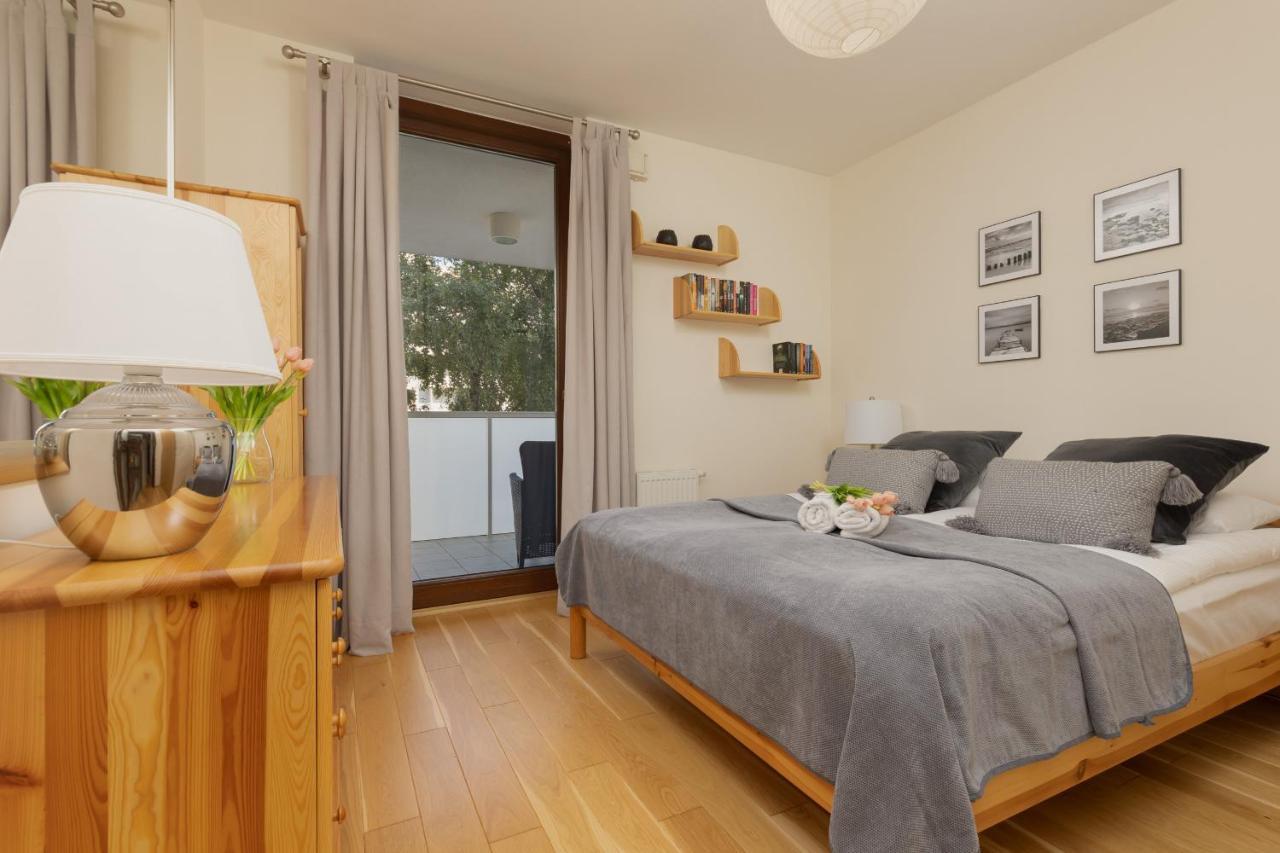 Osiedle Intenso Warszawa Wola By Noclegi Renters エクステリア 写真