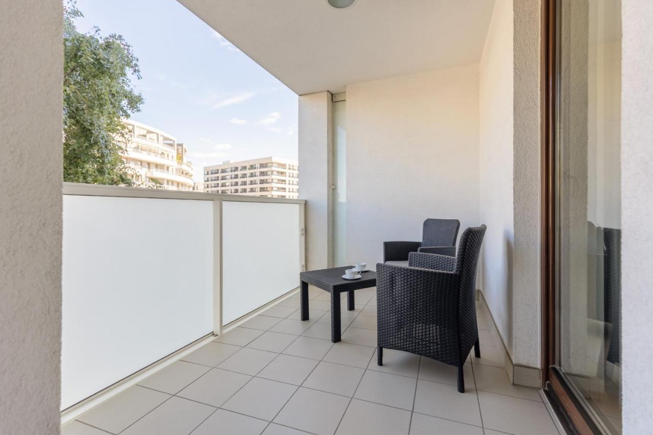 Osiedle Intenso Warszawa Wola By Noclegi Renters エクステリア 写真