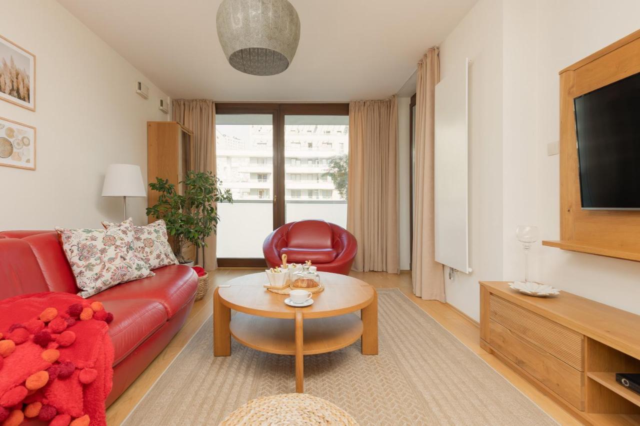 Osiedle Intenso Warszawa Wola By Noclegi Renters エクステリア 写真