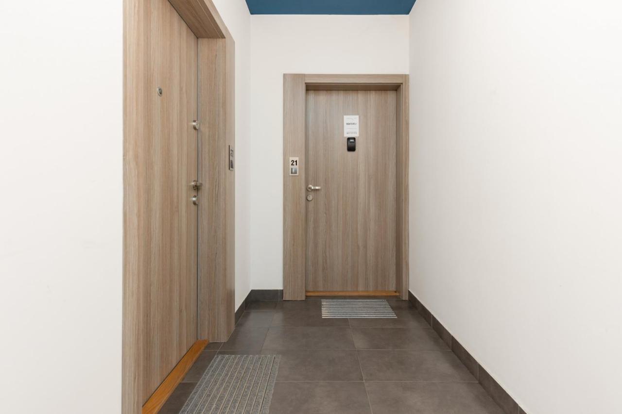 Osiedle Intenso Warszawa Wola By Noclegi Renters エクステリア 写真